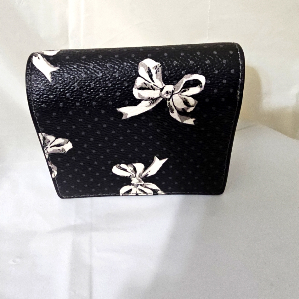 Coach Snap Wallet